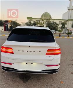 هيونداي جنسس